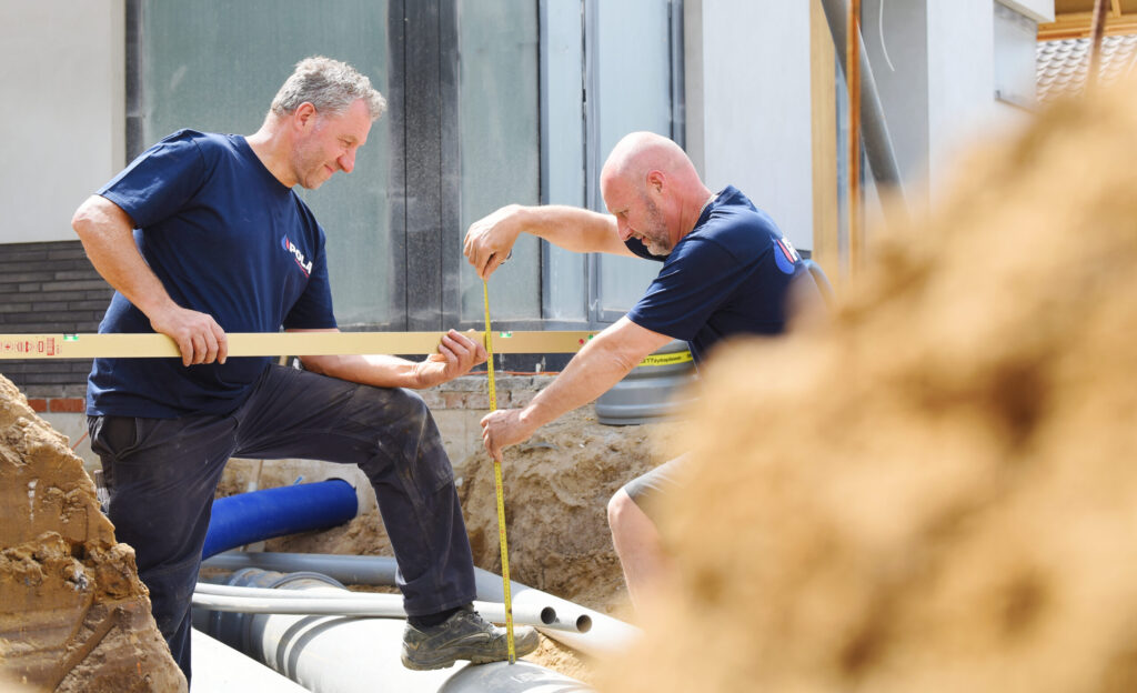 monteurs op project totaalinstallateur pola