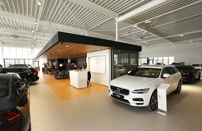 Henk Scholten Volvo Nijmegen Pand Showroom